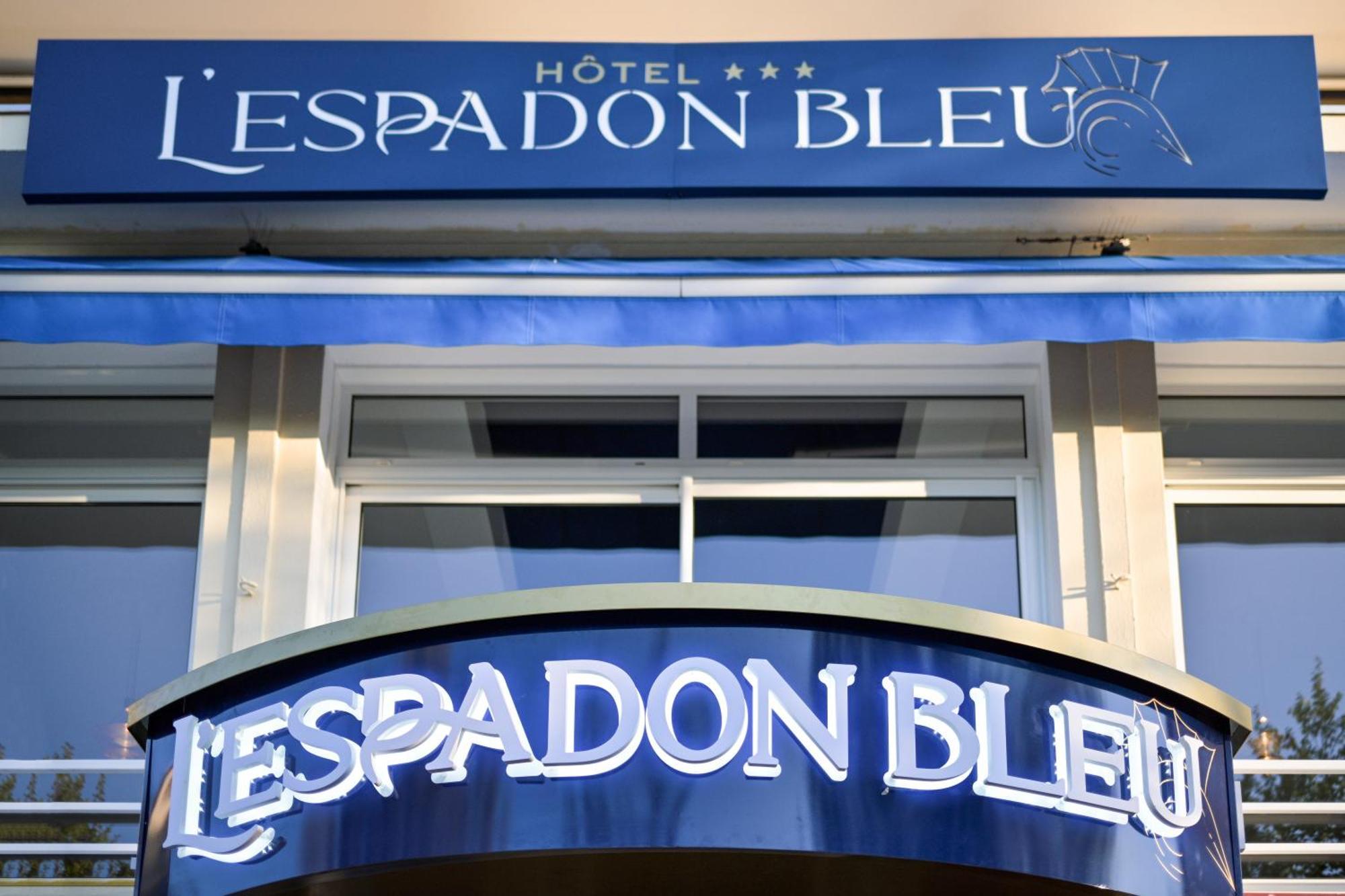 Hotel Espadon Bleu لو لا فاندو المظهر الخارجي الصورة