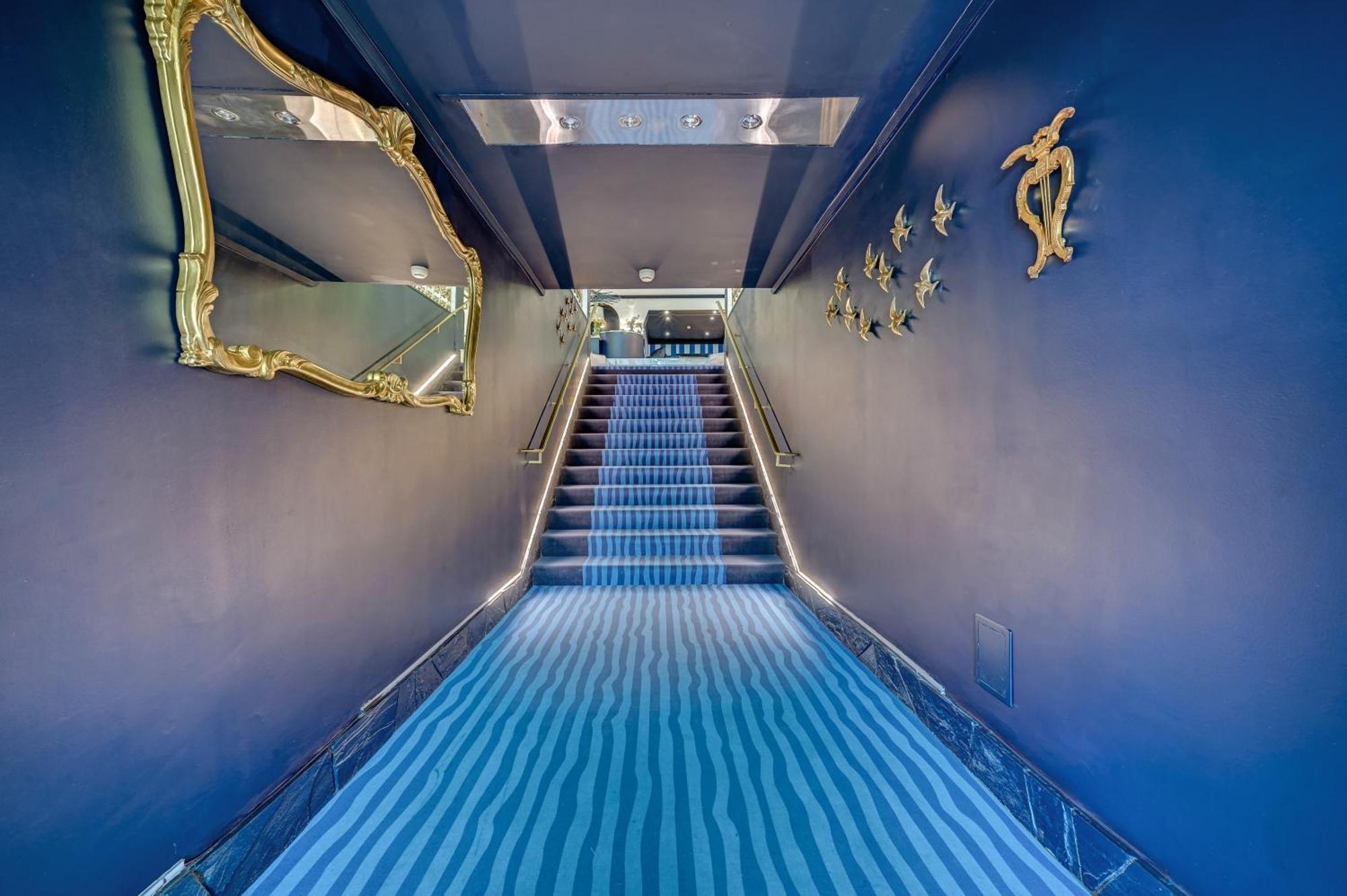Hotel Espadon Bleu لو لا فاندو المظهر الخارجي الصورة