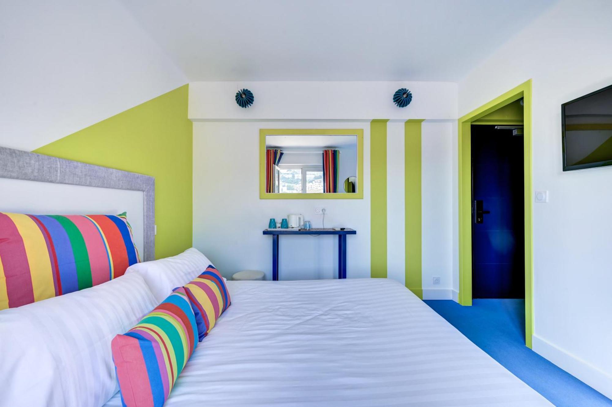 Hotel Espadon Bleu لو لا فاندو المظهر الخارجي الصورة